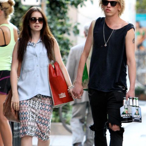 Lily Collins und Jamie Campbell Bower: Hand in Hand in Toronto.
