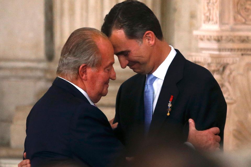 Abdankung: König Juan Carlos übergibt den Thron an Sohn Felipe