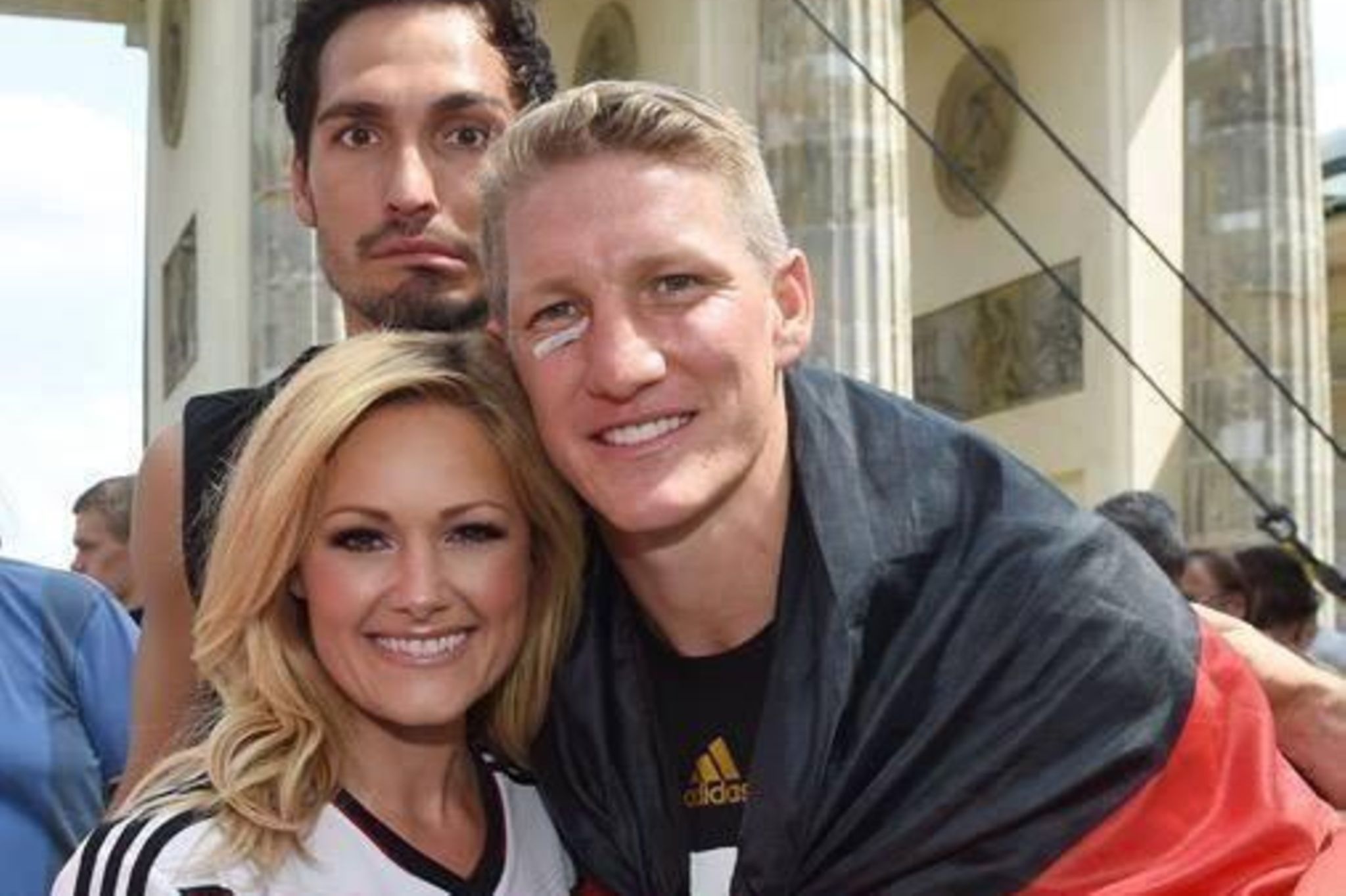 Bastian Schweinsteiger Outet Sich Als Fan Von Helene Fischer