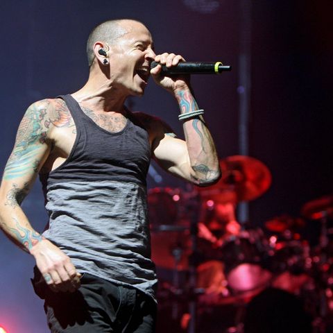 Linkin Park-Frontmann Chester gibt auf der Bühne Vollgas