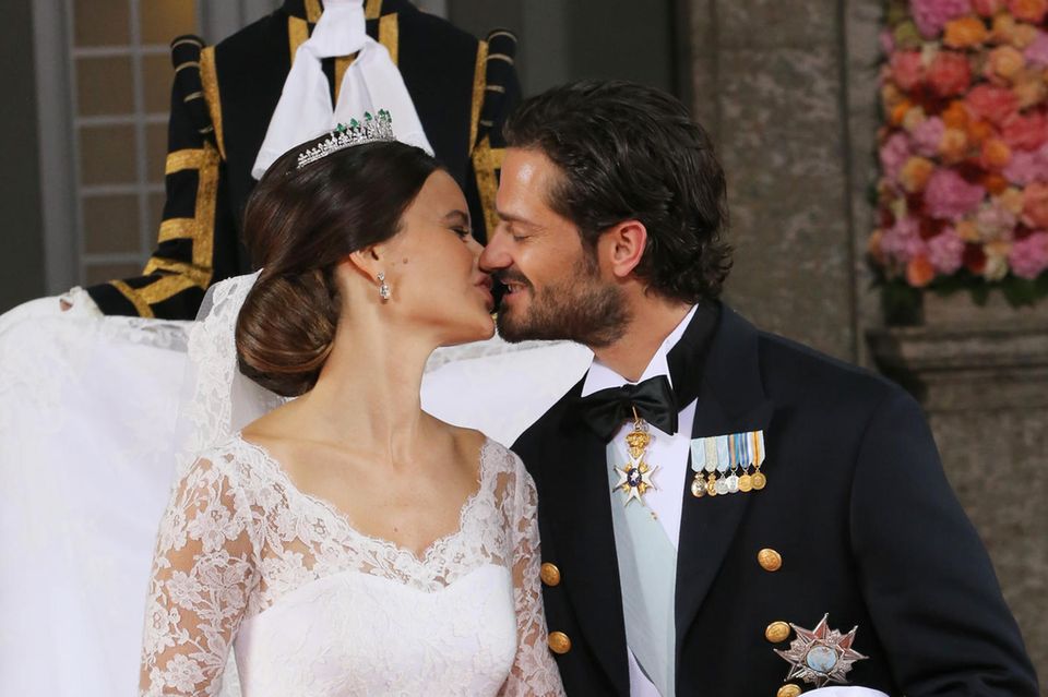 Traumhochzeit in Schweden: Prinz Carl Philip und Sofia Hellqvist haben 'Ja' gesagt