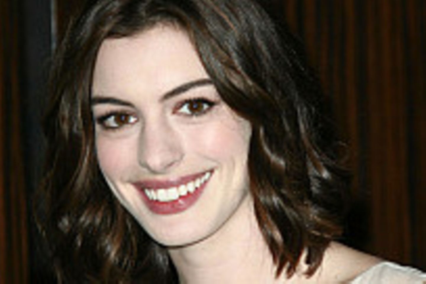 Anne Hathaway: Ich muss erstmal einen Kerl finden