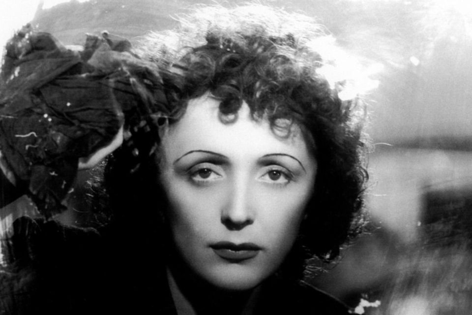 "Der Spatz von Paris" Zum 100. Geburtstag von Edith Piaf