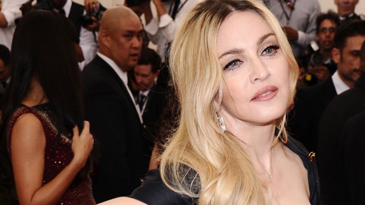 Madonna Streit Um Rocco Mutiert Zur Schlammschlacht