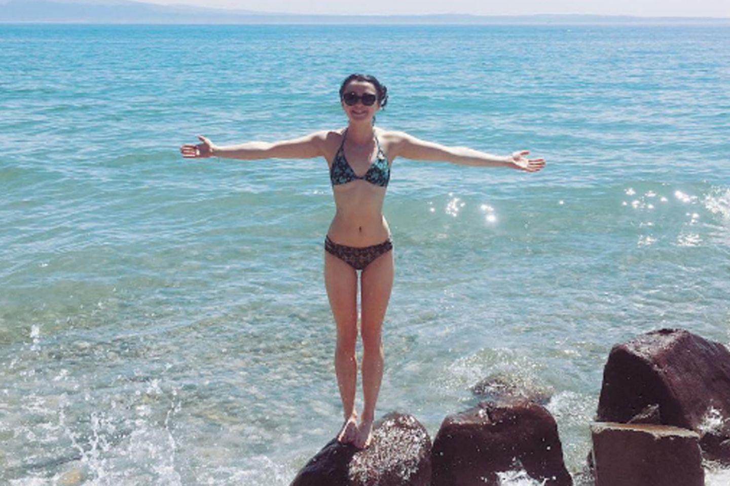 Game of Thrones Star Maisie Williams ber ihr Bikini Foto