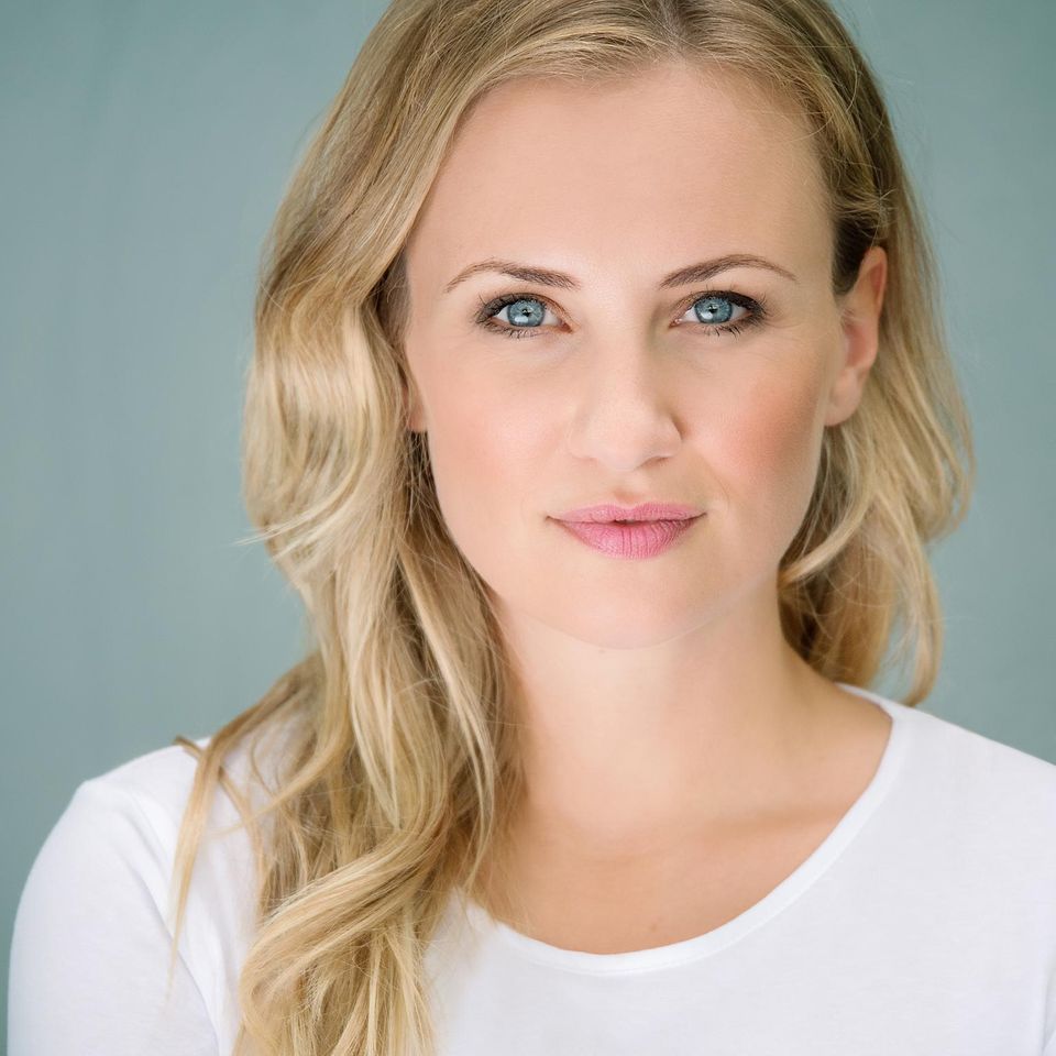 Schlimme Schicksalsschläge für den Serienstar: „Alles was zählt“-Star Ania Niedieck erlitt Fehlgeburt am AWZ-Set