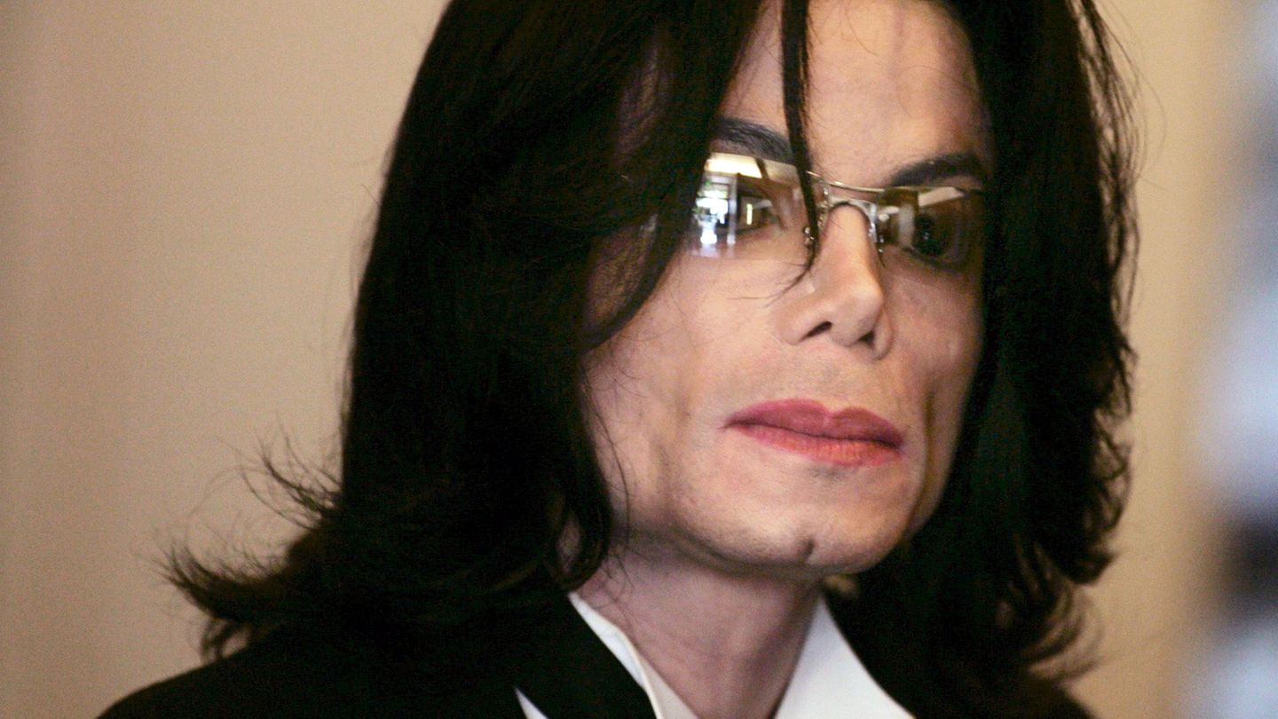 Michael Jackson lebt? Diese krassen Verschwörungstheorien ranken sich um  den King of Pop