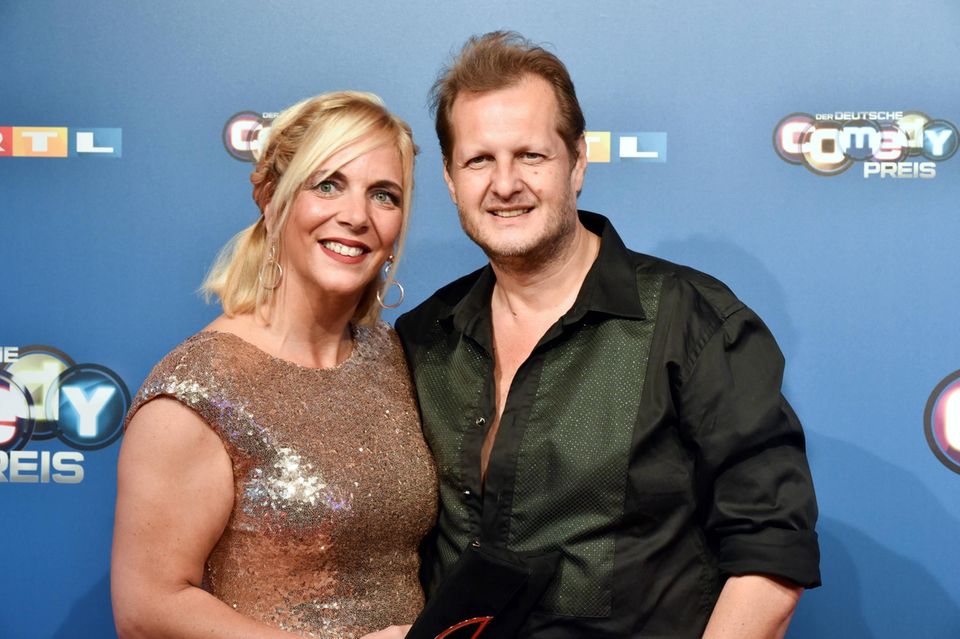 Jens Büchner mit Ehefrau Danni kommt am 07.10.2018 in Köln zur Verleihung des Deutschen Comedy Preis 2018. *** Jens Büchner wit…