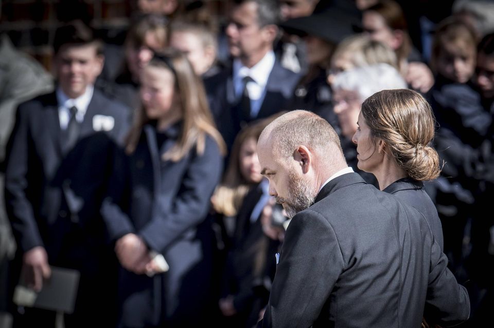 Anders Holch Povlsen veröffentlicht berührende Anzeige zum Tod seiner Kinder