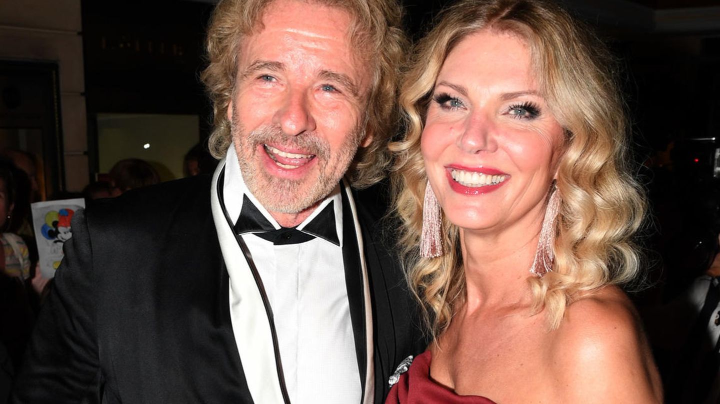 Thomas Gottschalk plaudert über sein EheAus und seine Liebe zu Karina Mroß