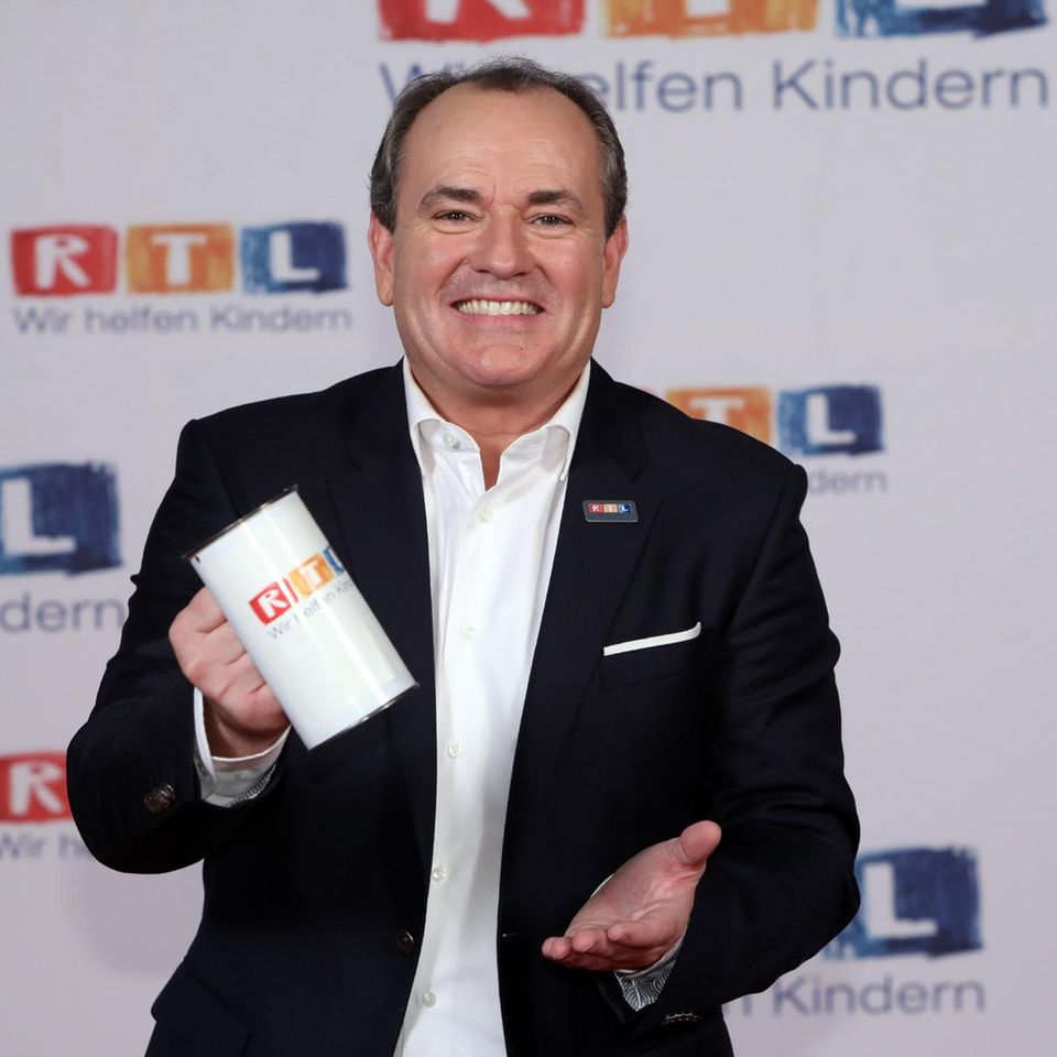 Warme Worte von Wolfgang Bahro, Oliver Pocher & Co: Moderator Wolfram Kons feiert 30 Jahre bei RTL: So gratulieren ihm die Promis