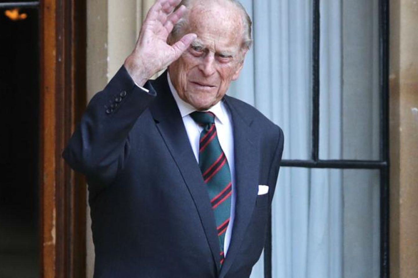 Prinz Philip überträgt sein Amt des Regimentschefs auf die Herzogin von Cornwall