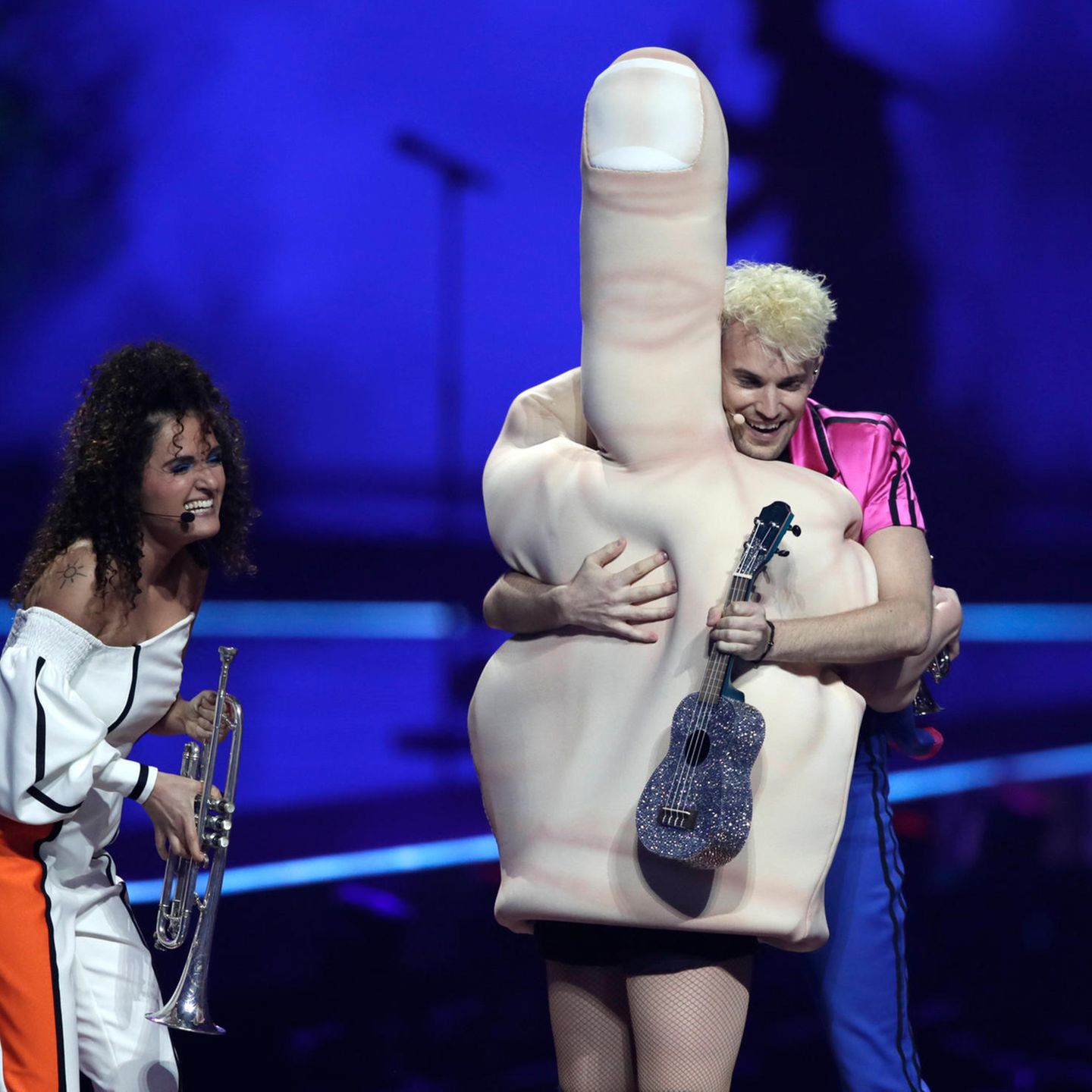 Eurovision Song Contest 2021: Mittelfinger bei Jendriks Auftritt sorgt für  Aufsehen