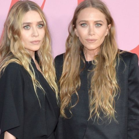 Mary-Kate und Ashley Olsen geben sich gegenseitig Halt