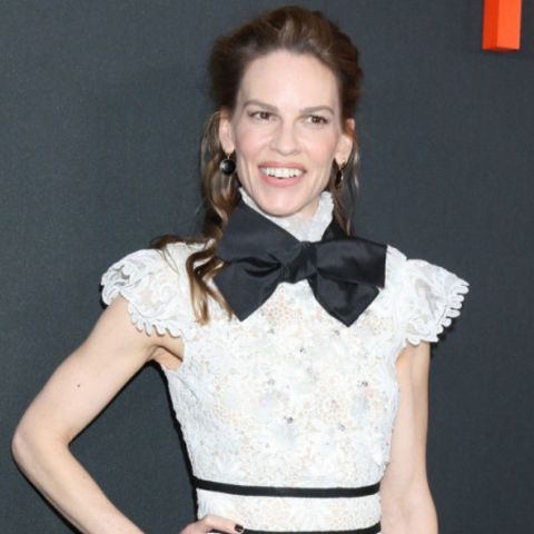 Hilary Swank Feiert 50. Geburtstag: Das Ist Ihre Mode-mission