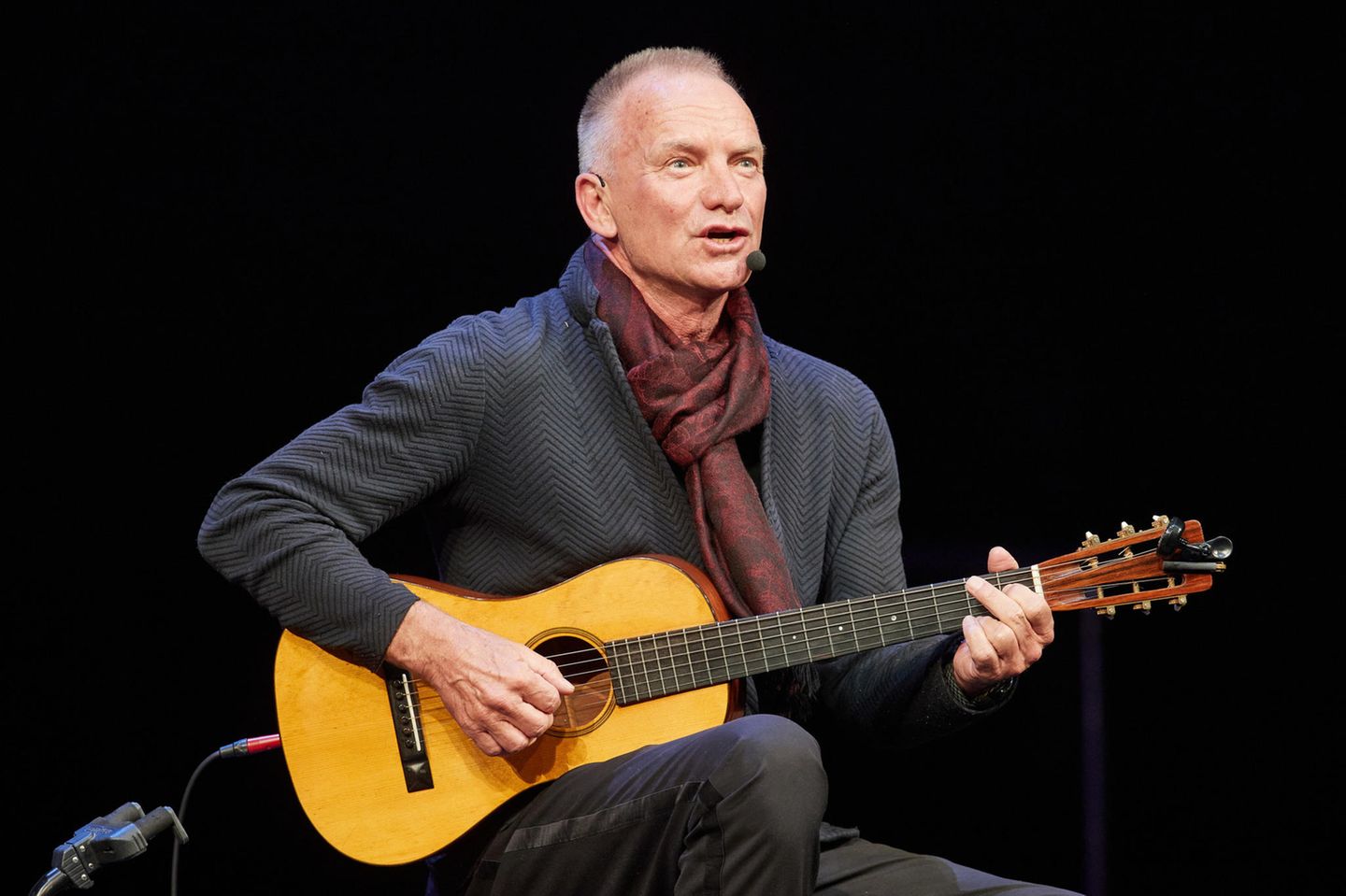Sting besucht Musical "The last Ship" in Lübeck