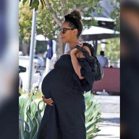 Spaziergang zur Babyklinik: Leona Lewis mit XXL-Babybauch in L.A. gesichtet: Bald ist es so weit!