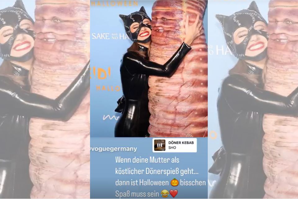 So macht sich Sarah Knappik über Heidi Klums Halloween-Kostüm lustig.