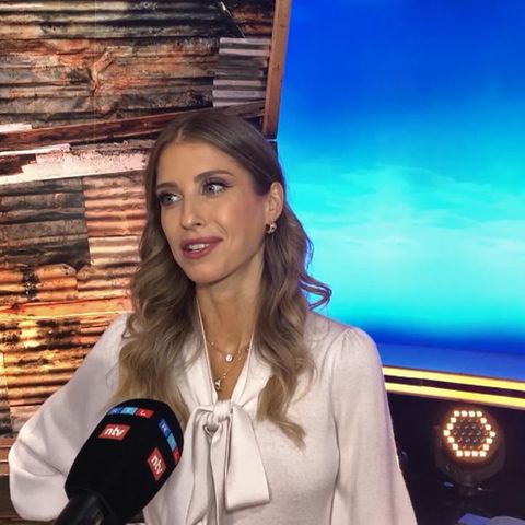 Beim RTL-Spendenmarathon werden Promis zu Reportern: Nachgefragt: Für diesen Fußball-Verein schlägt Cathy Hummels' Herz