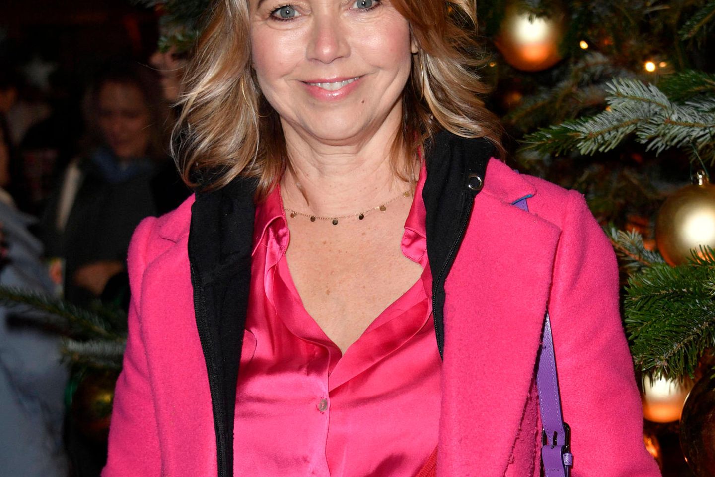 Tina Ruland bei der Premiere des 18. Original Roncalli Weihnachtscircus im Tempodrom. Berlin, 17.12.2022 *** Tina Ruland at the…