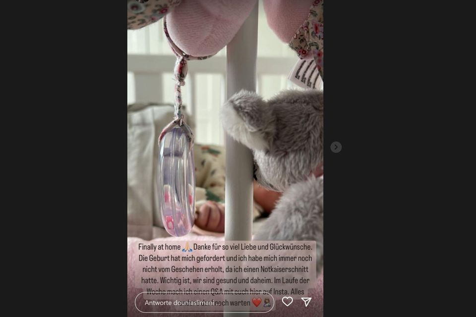 Dounia Slimani gibt ein erstes Baby-Update auf Instagram.