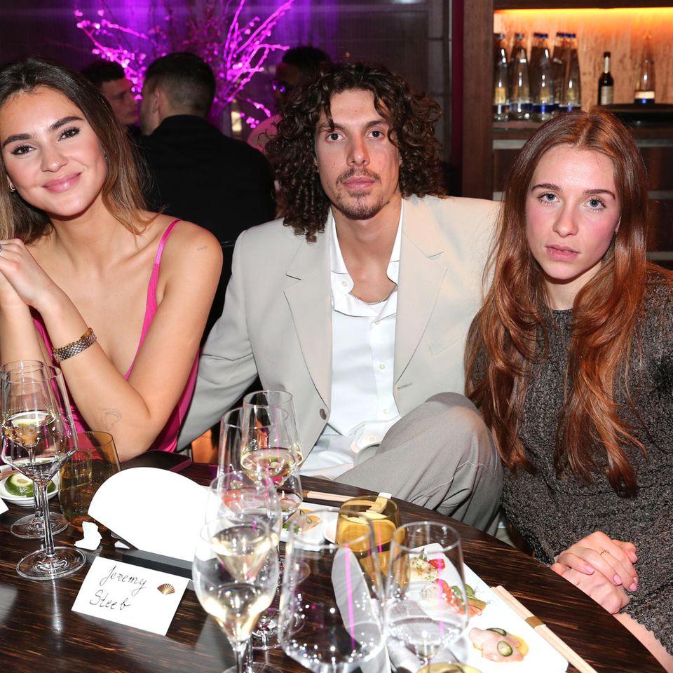 Stefanie Giesinger und Jeremy Steeb bei der "Nobu Hanami Party" in München