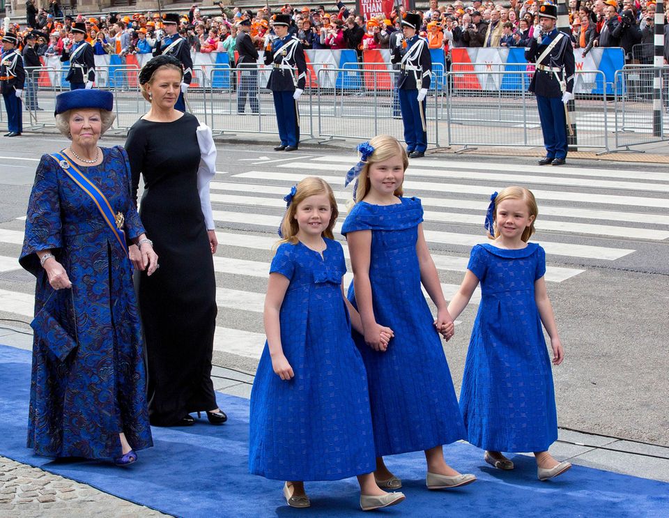 Niederlanden: Kleid? Thronwechsel in den das schönste trug Wer