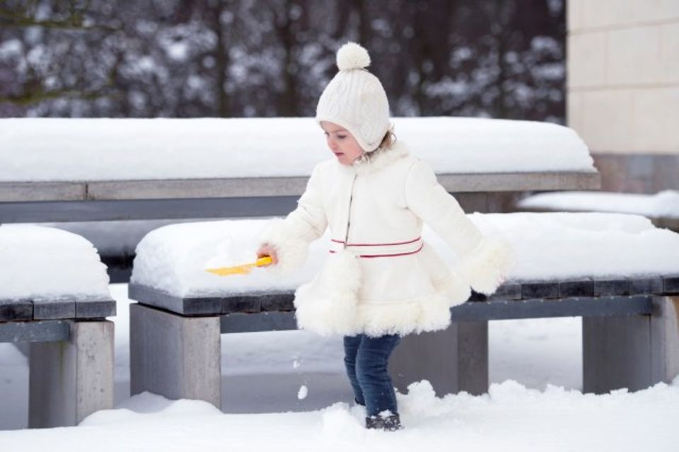 Prinzessin Estelle und Prinz Oscar von Schweden offizielle Fotos