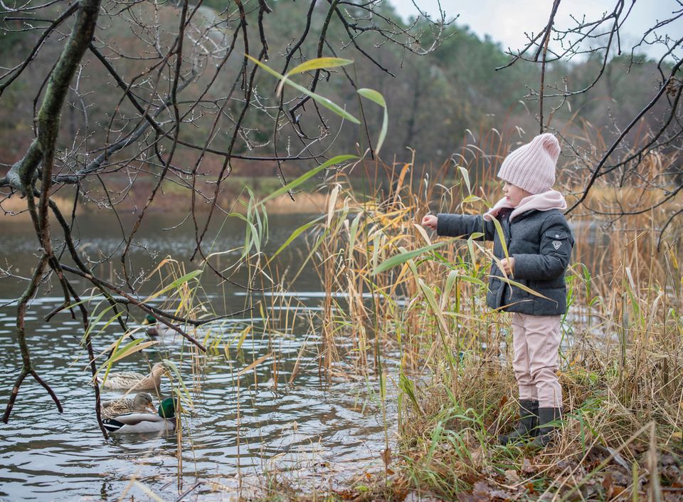 Prinzessin Estelle und Prinz Oscar von Schweden offizielle Fotos
