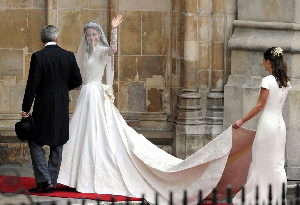 Hochzeit Kate William Hochzeitskleid Pippa Middleton Kleid