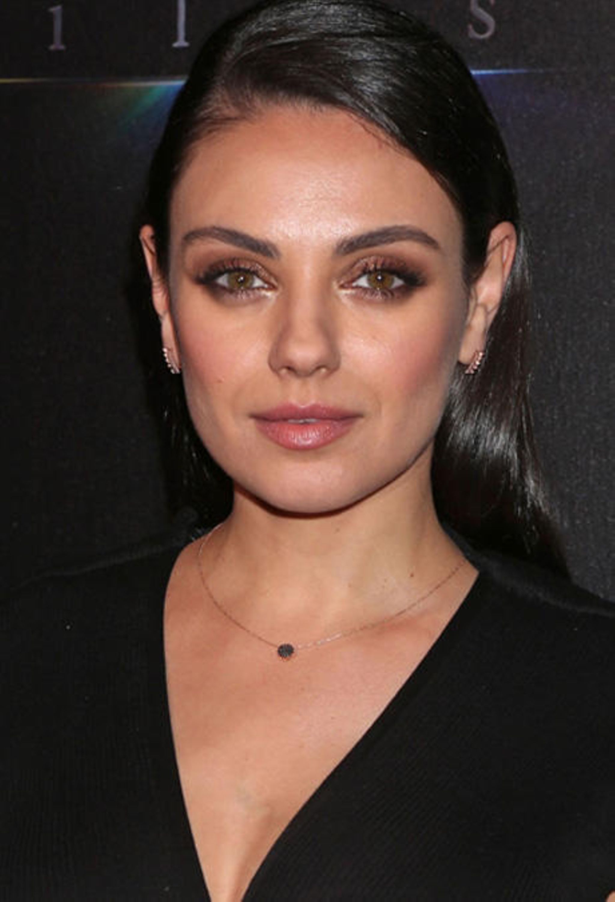 Mila kunis pictures