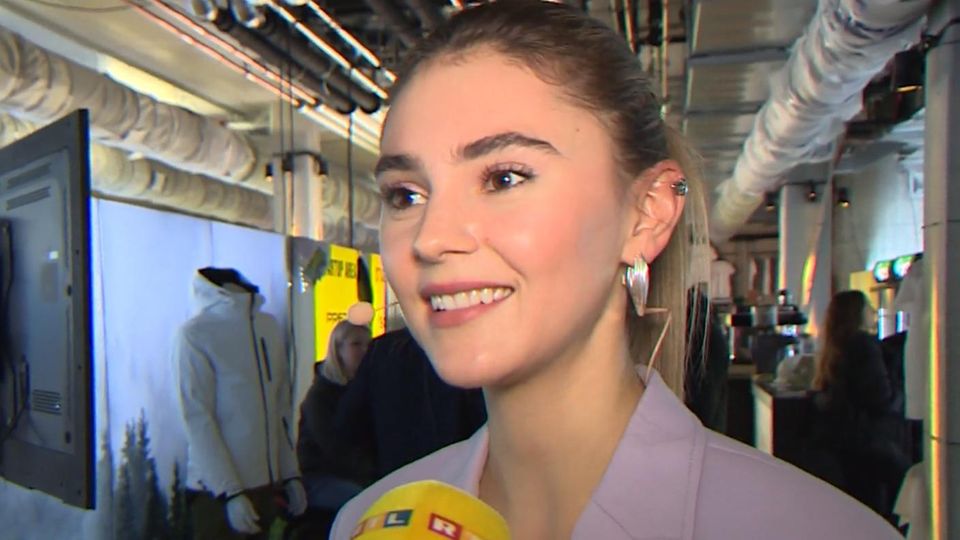 Stefanie Giesinger So Schaffte Es Das Model Raus Aus Den Depressionen 