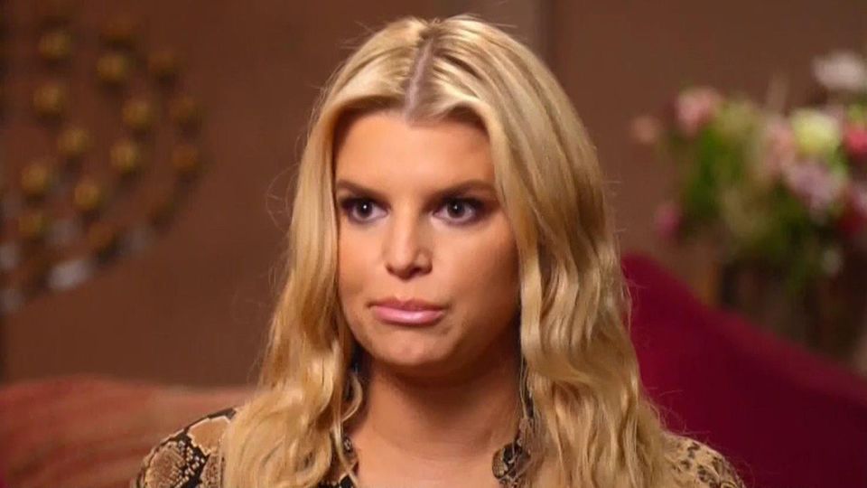 Rückblick auf schwere Zeit Jessica Simpson spricht über ihre Alkoholprobleme