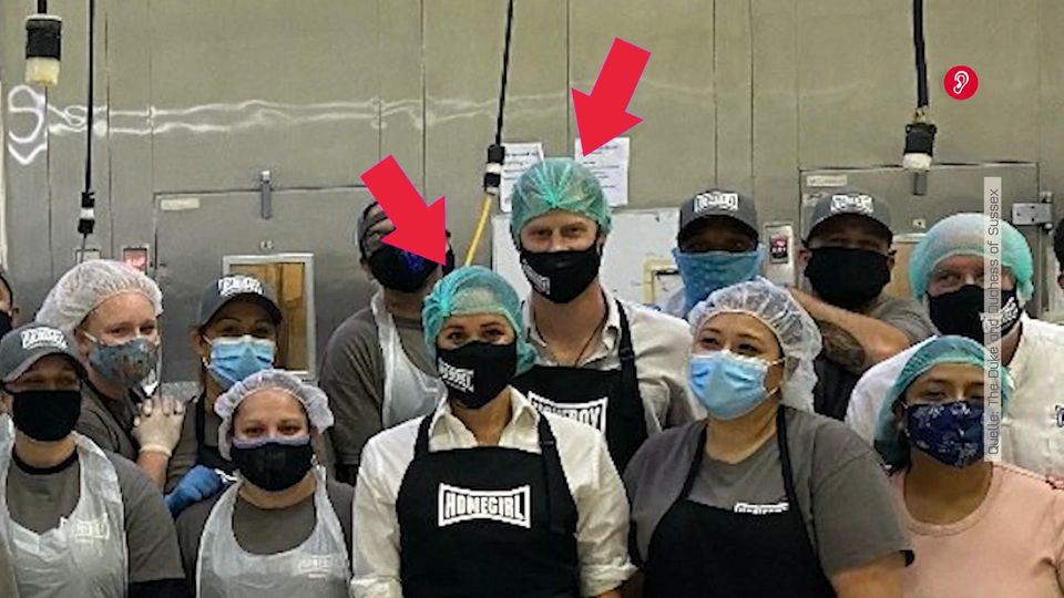 Meghan und Harry mit Mundschutz und Haarnetz
