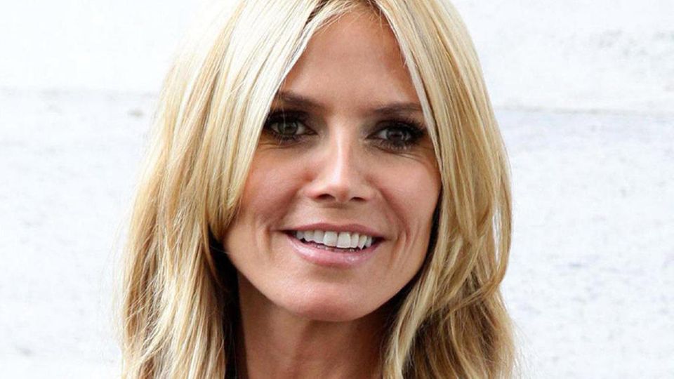 Heidi Klum Tochter Leni 16 Bekommt Fast Nacktbilder Von Ihrer Eigenen Mama