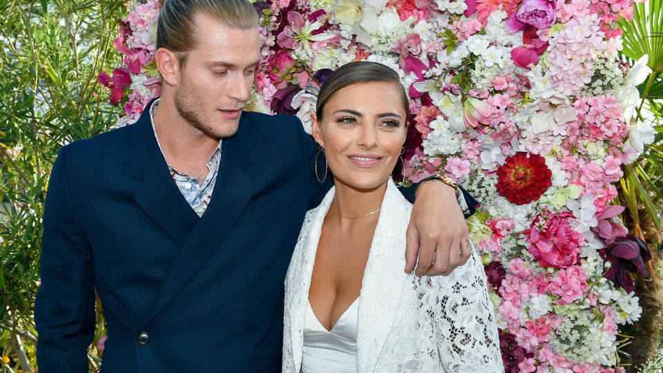 Sie macht's wie ihr Loris Karius