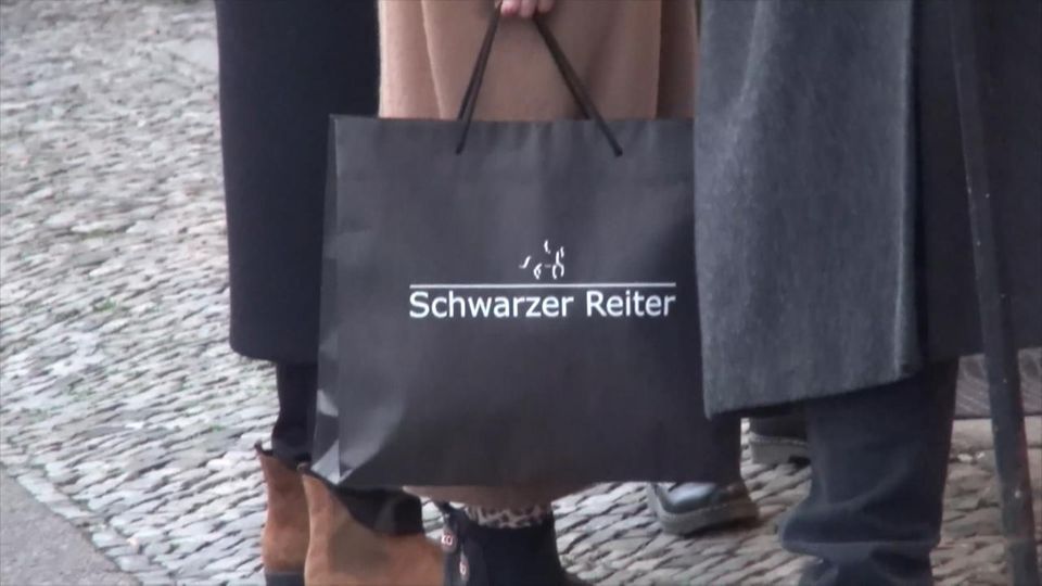Was steckt wohl in dieser Tüte?