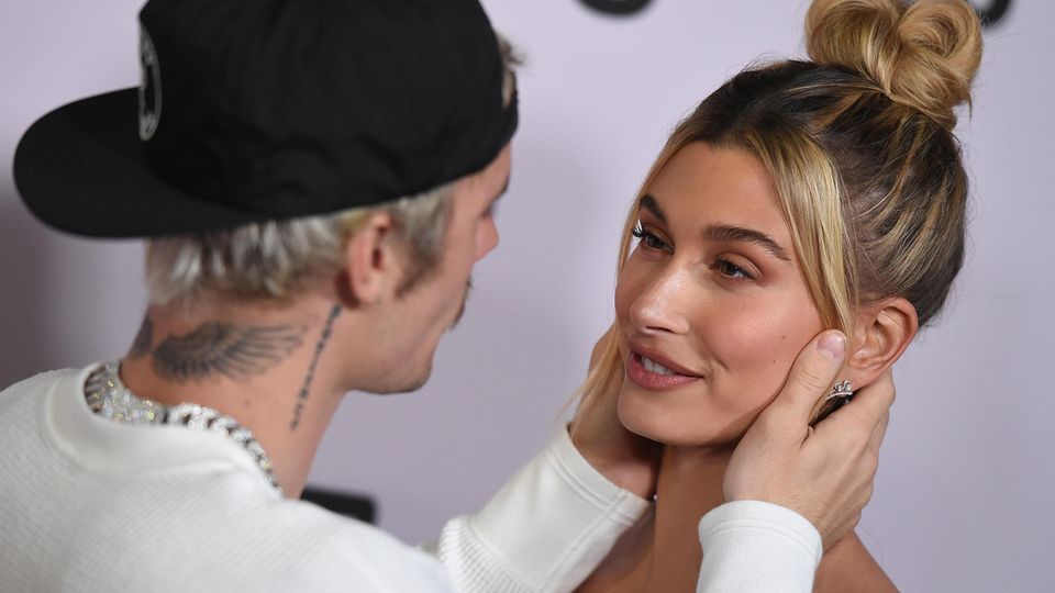Erwarten Hailey & Justin Bieber ihr erstes Baby? Intimes Foto löst ...