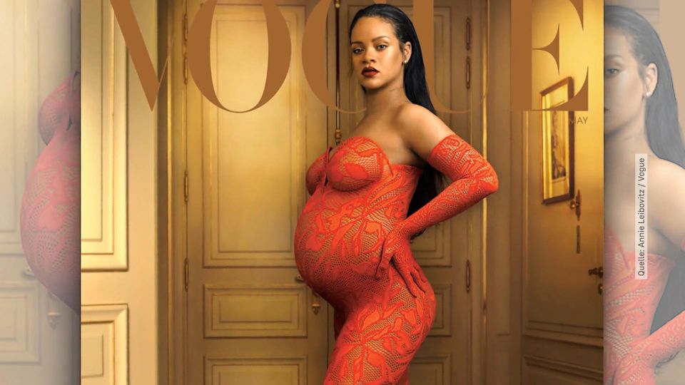 Hier zeigt die hochschwangere Rihanna alles