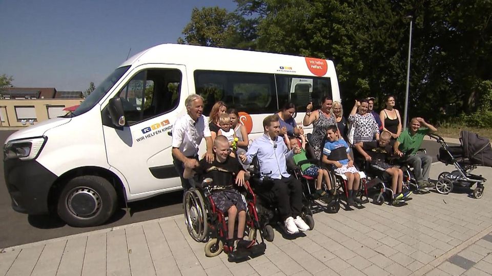"Samuel Koch und Freunde e.V." Barrierefreies Auto für ukrainische Flüchtlingskinder