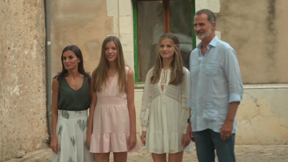 Royaler Besuch auf Mallorca Leonor und Sofía von Spanien stehlen Eltern die Show