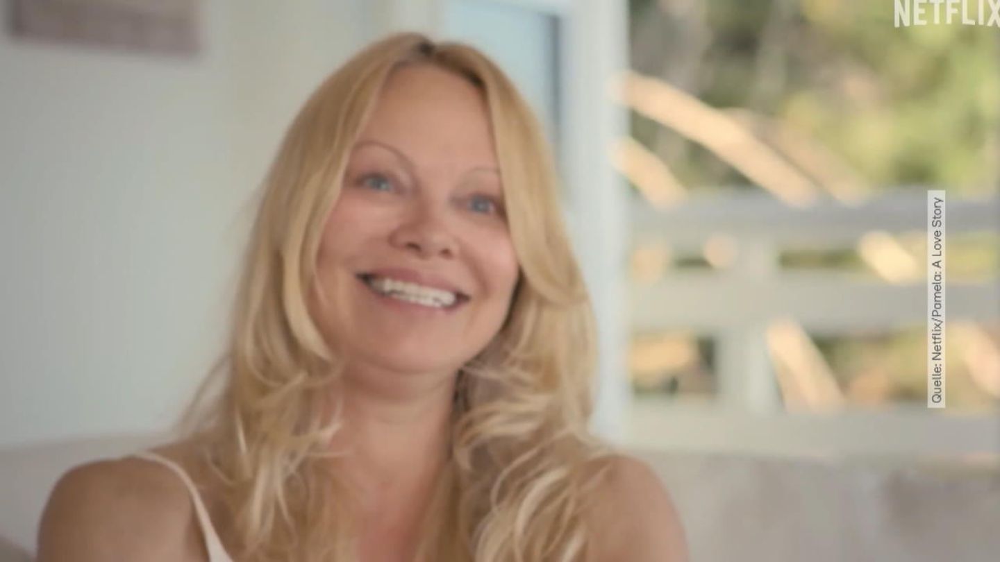 Ies Sexsymobol Oben Ohne Pamela Anderson Nat Rlich Wie Nie Video Vip De