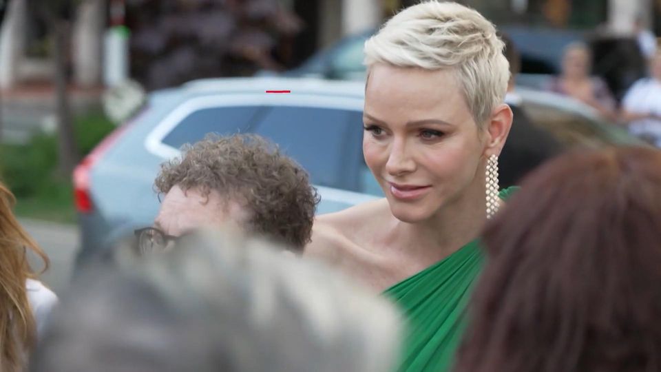 Ihre Eltern wohnen jetzt in Monaco