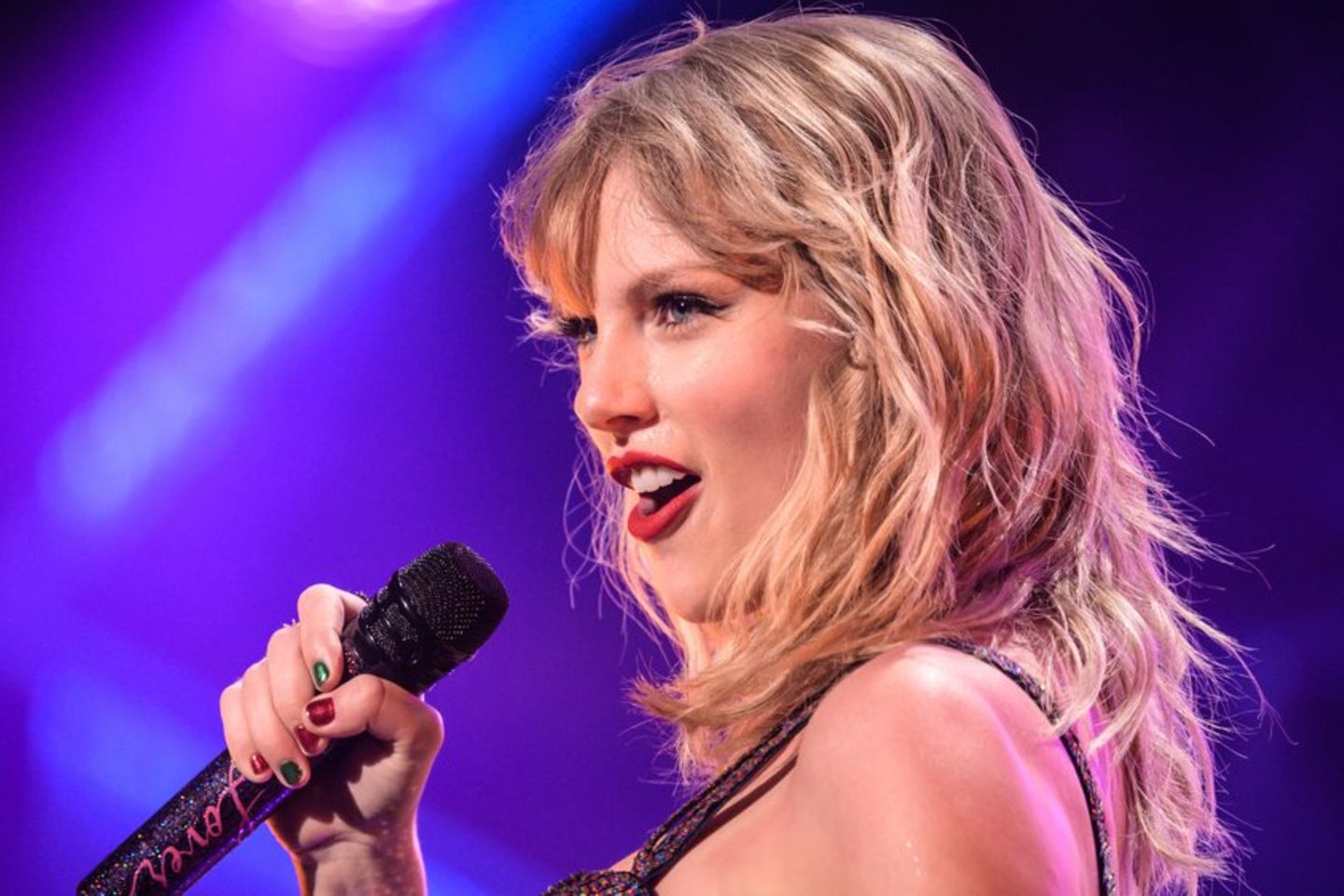 Taylor Swift: Mysteriöses Buch wird zum Hype wegen Swifties
