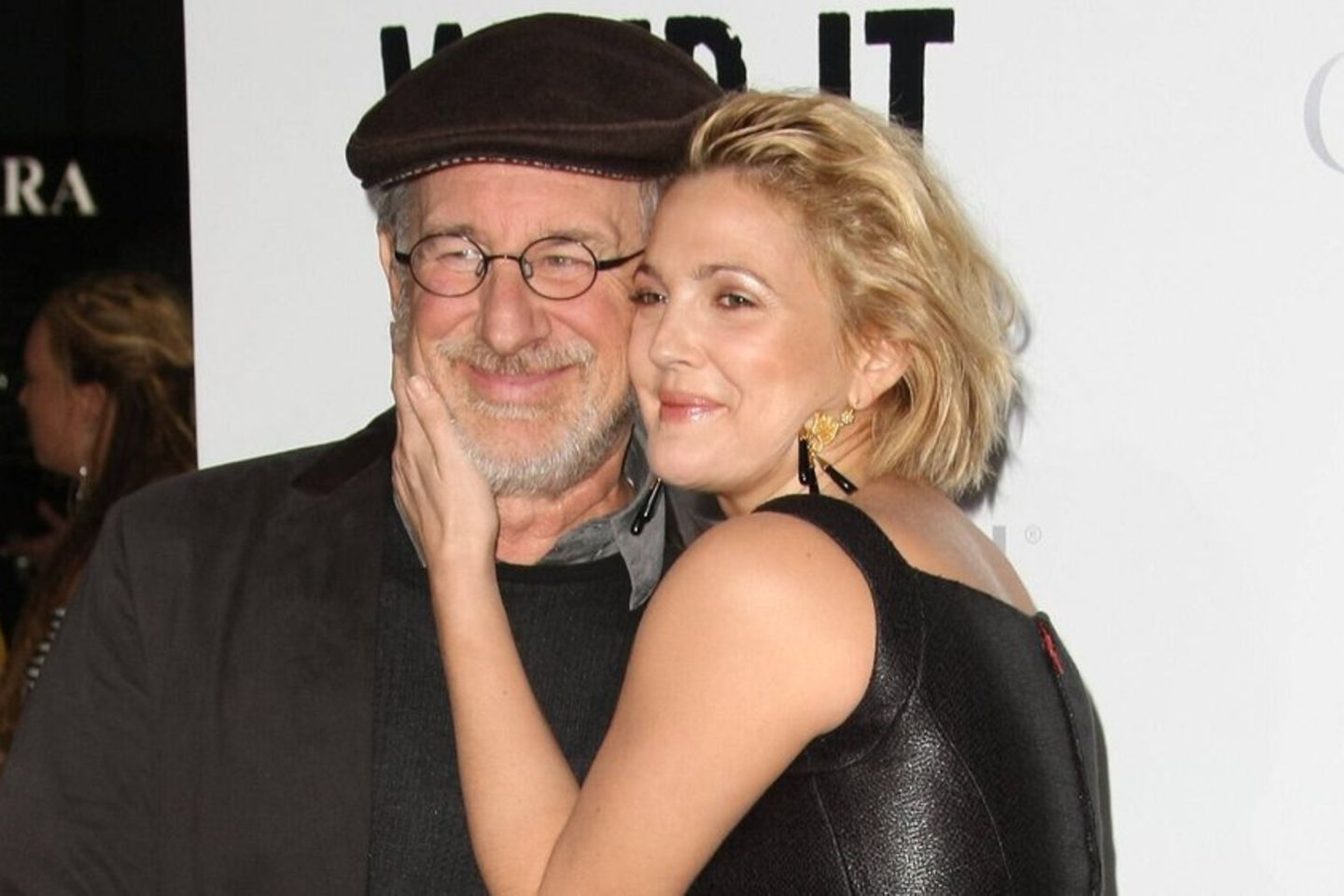 Drew Barrymore bezeichnet Steven Spielberg als "einzige Vaterfigur"