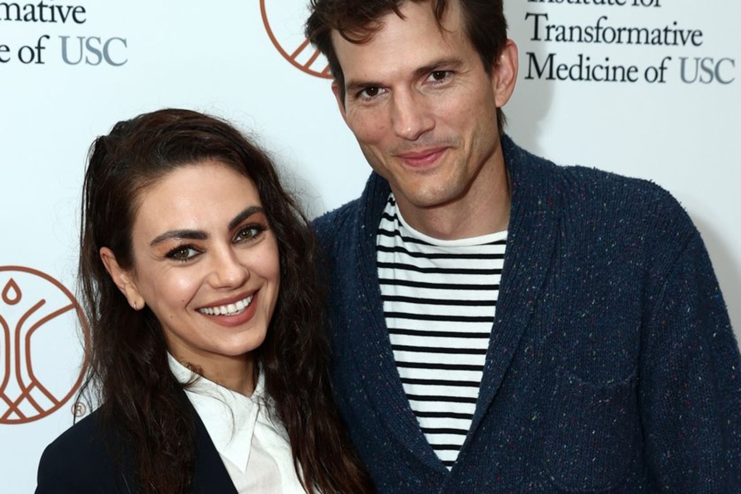 Ashton Kutcher schwärmt: Mila Kunis macht ihm zum "glücklichsten Mann"