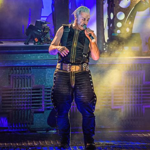 Till Lindemann und Rammstein gaben am Dienstagabend ihr drittes Konzert in Berlin.