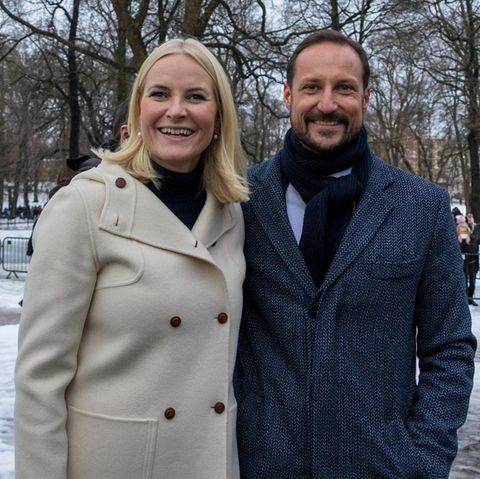 Geburtstag im Doppelpack. Einen Monat nach Haakon wird auch Mette-Marit 50. Das Paar will gemeinsam am 25. August feiern.