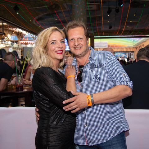 Danni und Jens Büchner beim Opening vom Megapark 2018.