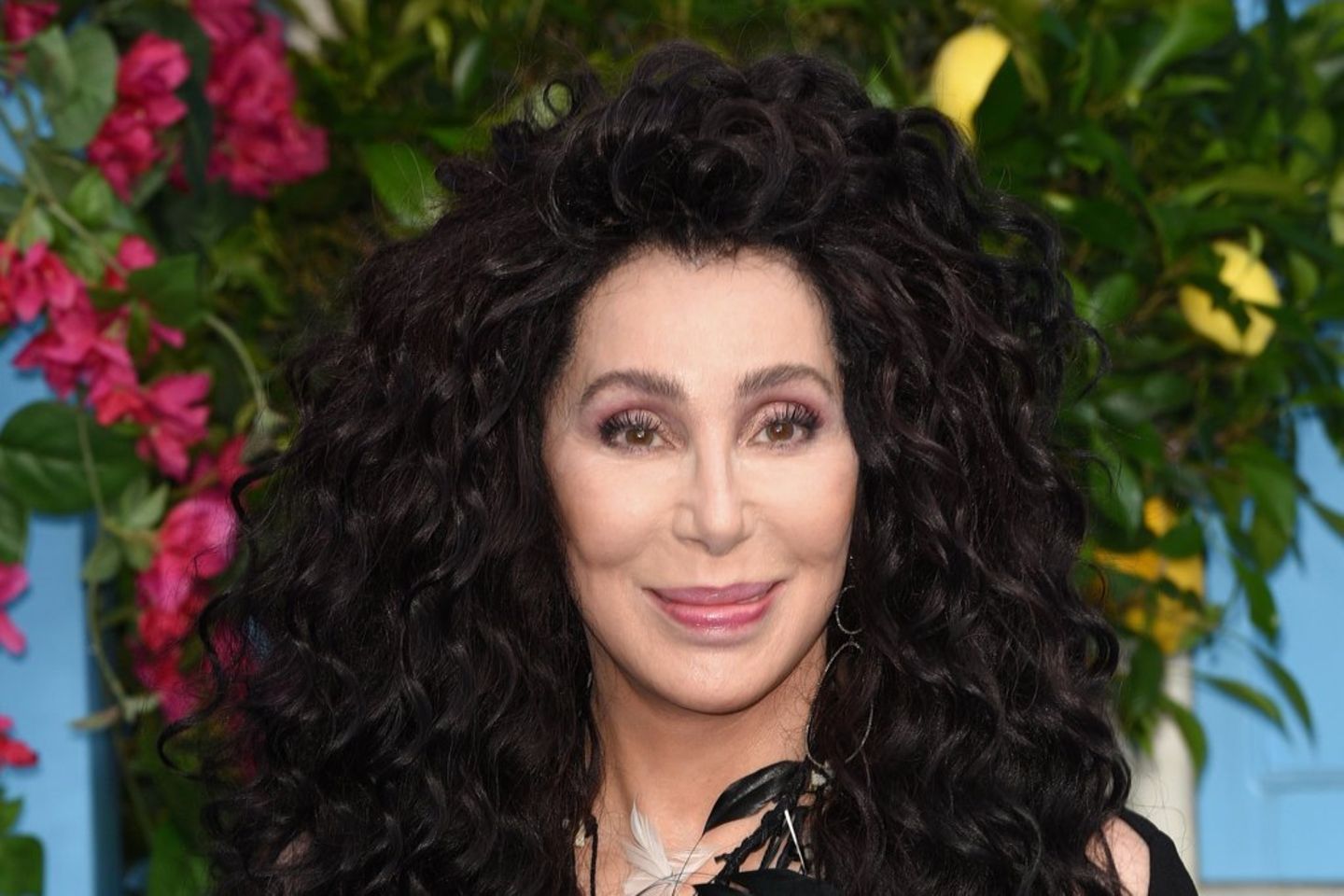 Cher verkauft nun ihr eigenes Eis - "Cherlato"!